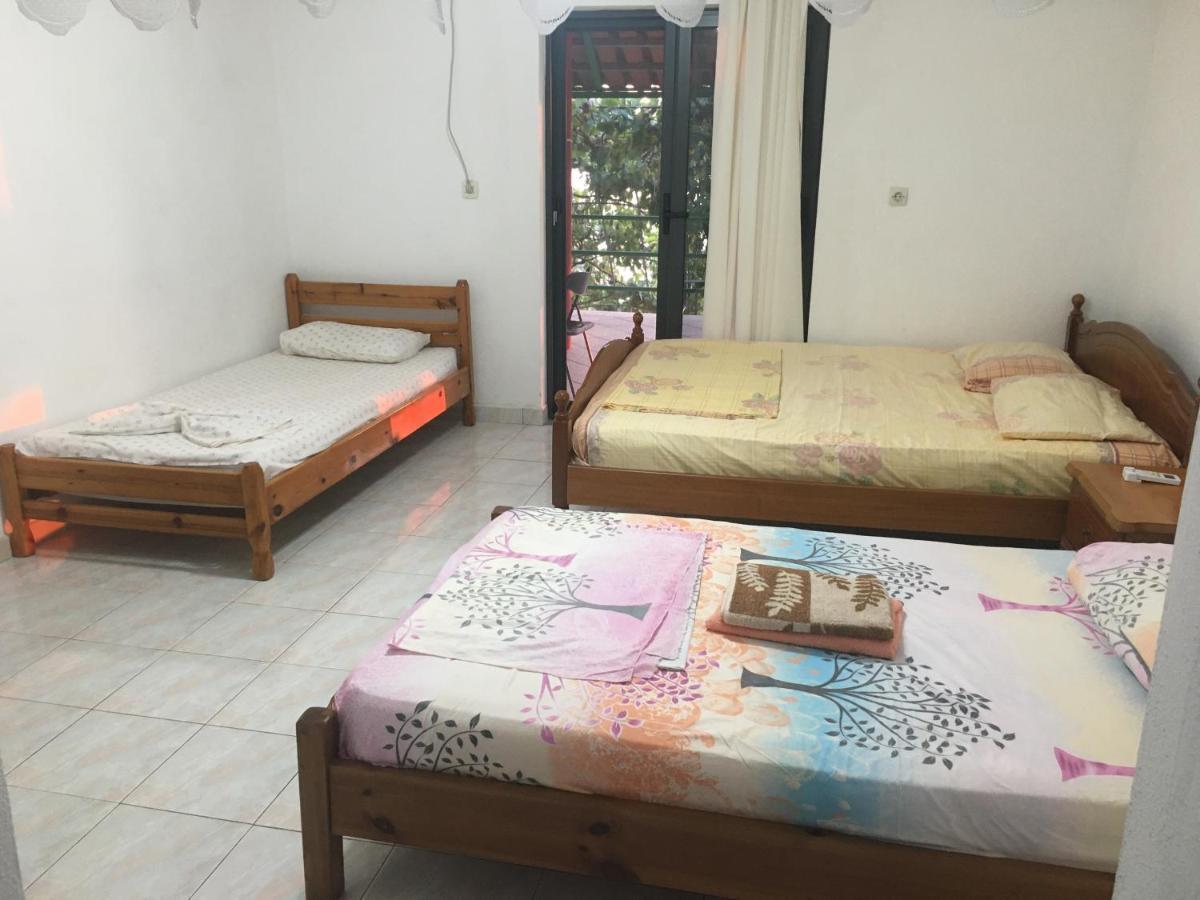 Romeo'S Guest House 2 Piqeras Экстерьер фото
