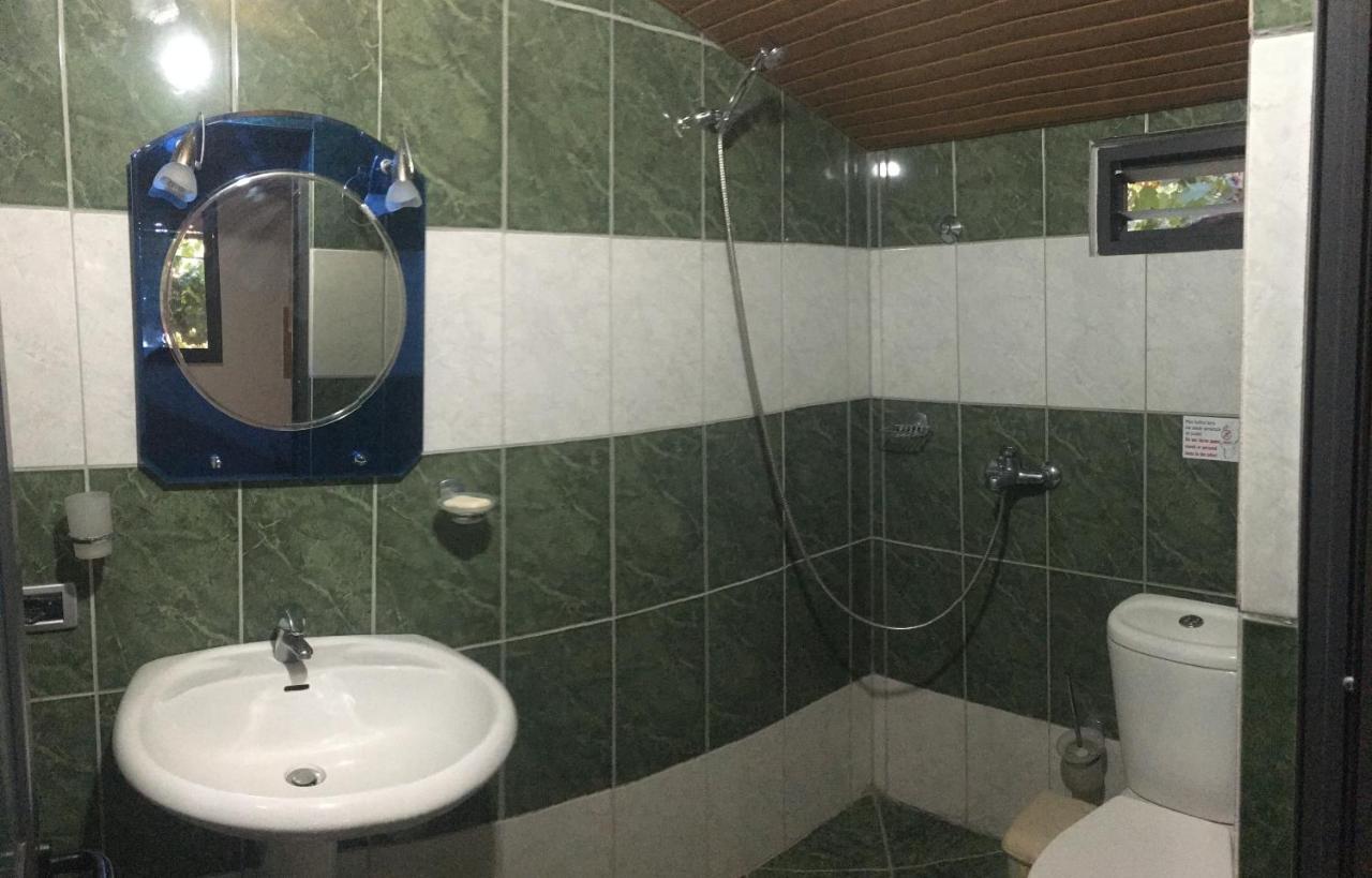 Romeo'S Guest House 2 Piqeras Экстерьер фото