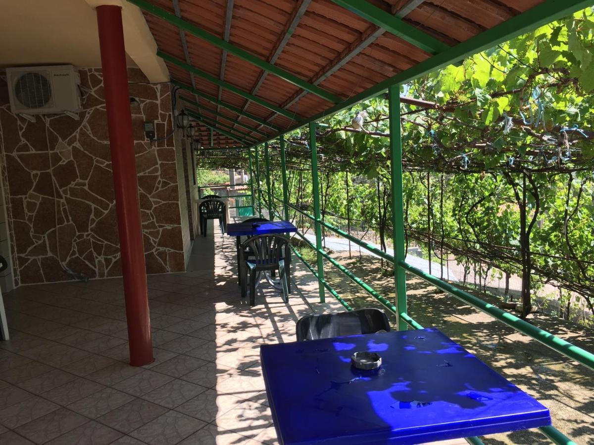 Romeo'S Guest House 2 Piqeras Экстерьер фото
